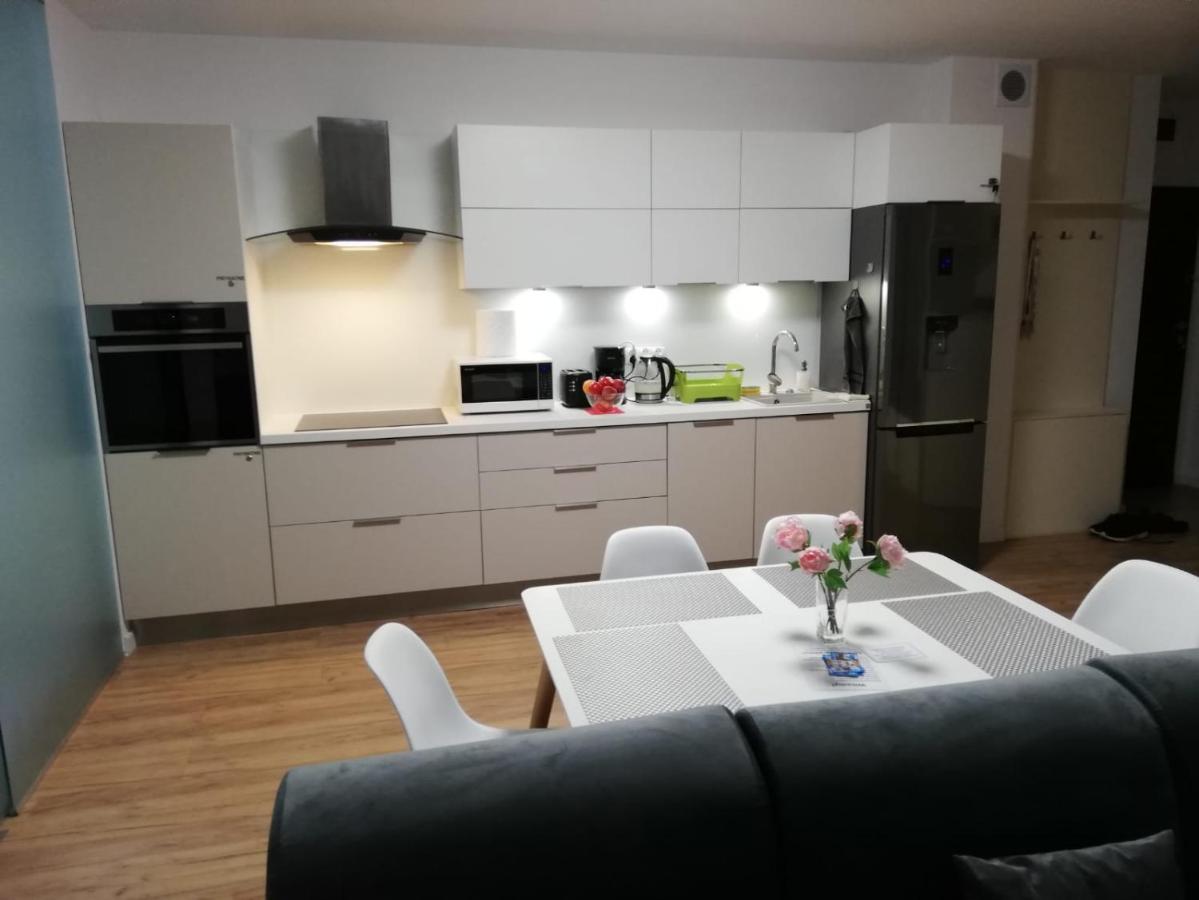 Good To Sea You Polanki Kolobrzeg, Apartament Z Garazem Exterior photo